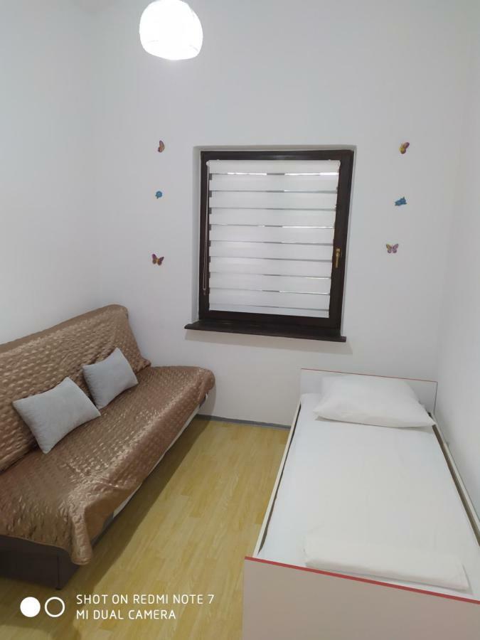Apartmant Sucic Каштела Екстер'єр фото