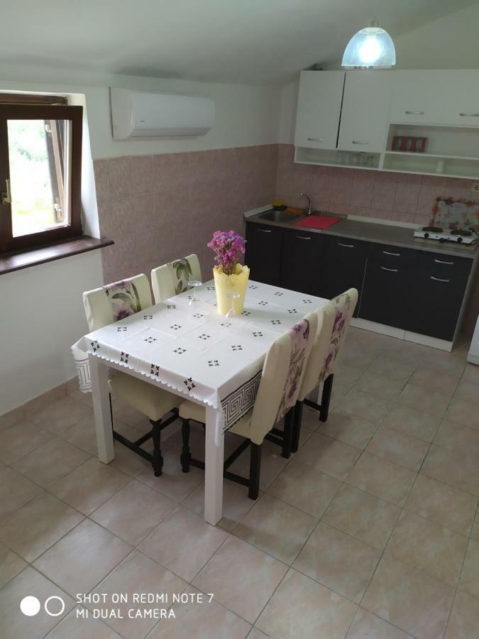 Apartmant Sucic Каштела Екстер'єр фото