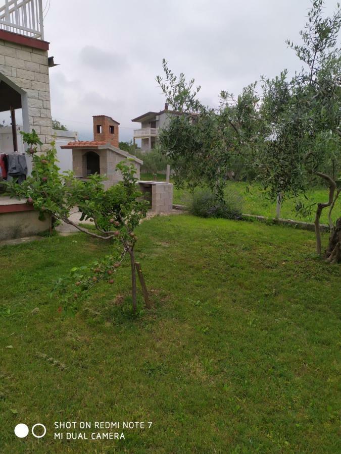 Apartmant Sucic Каштела Екстер'єр фото