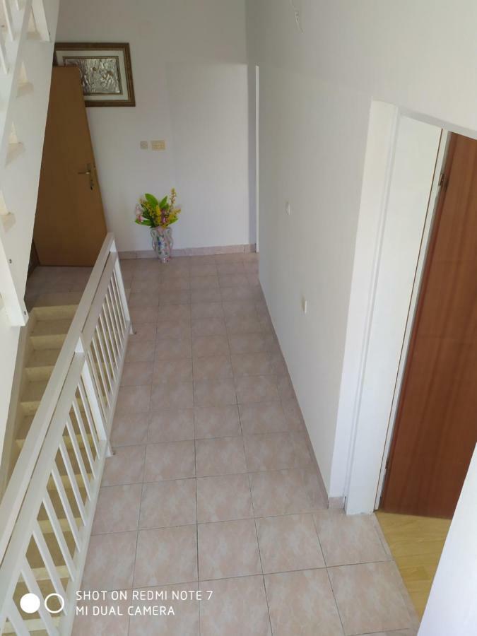 Apartmant Sucic Каштела Екстер'єр фото
