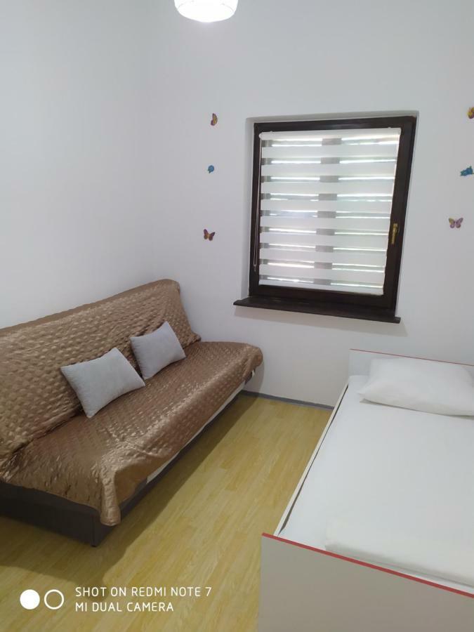 Apartmant Sucic Каштела Екстер'єр фото